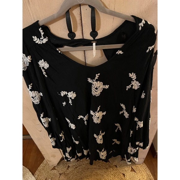 Free people XS Women's Black Embroidered Austin Dress - Picture 7 of 10